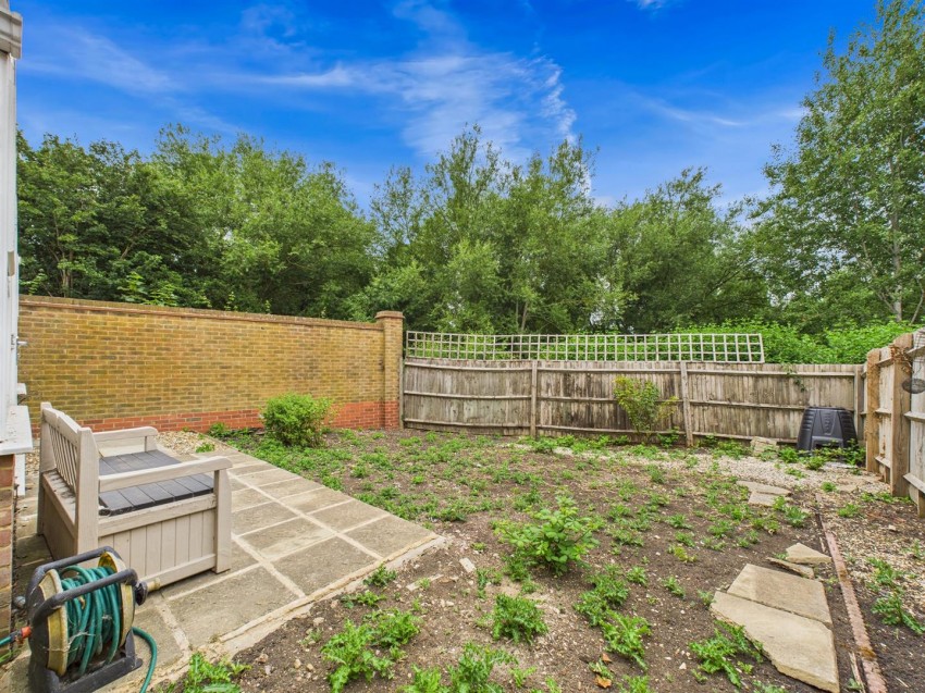Images for Sandhill Way, Fairford Leys, Aylesbury