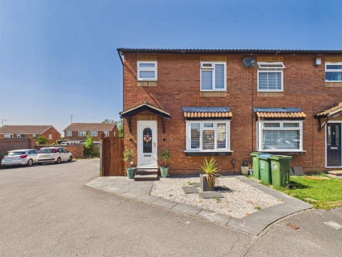 View Full Details for Ravensbourne Road, Hawkslade, Aylesbury