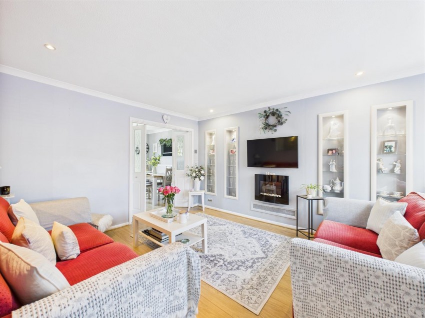 Images for Ravensbourne Road, Hawkslade, Aylesbury