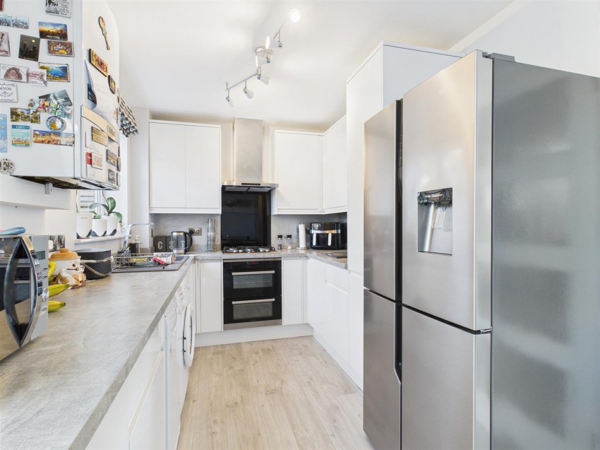 Images for Rake Way, Hawkslade, Aylesbury