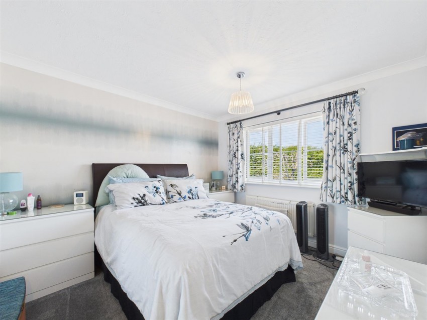 Images for Rake Way, Hawkslade, Aylesbury