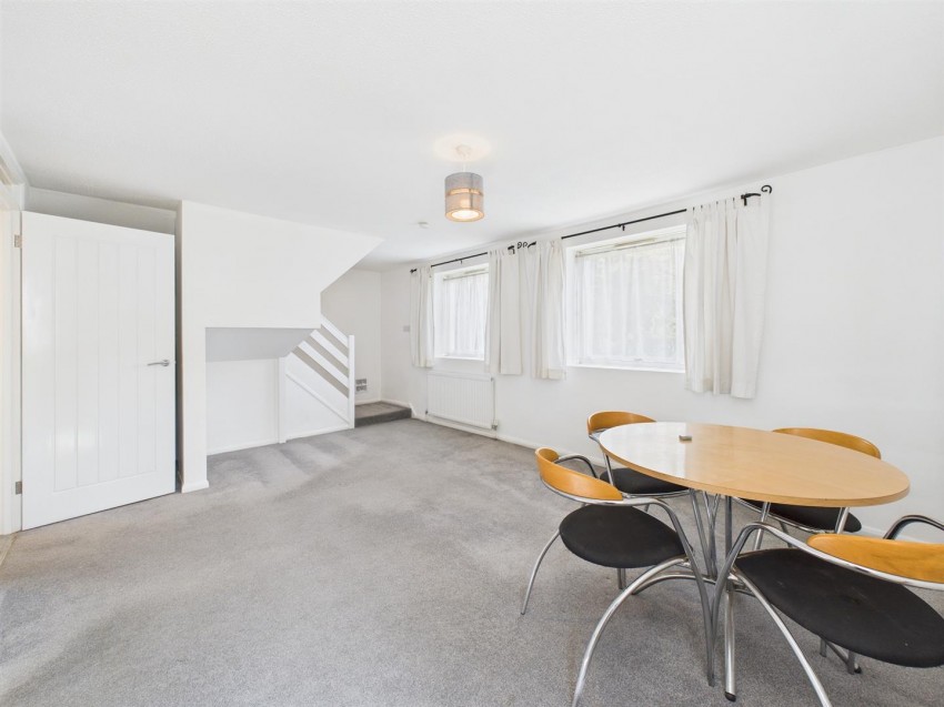 Images for Baker Street, Waddesdon, Aylesbury