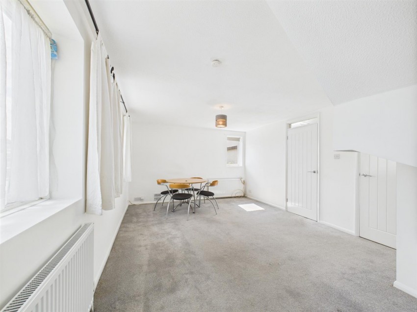 Images for Baker Street, Waddesdon, Aylesbury