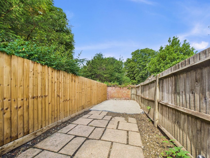 Images for Baker Street, Waddesdon, Aylesbury