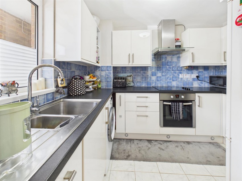 Images for Winchester House, Bishops Walk, Aylesbury