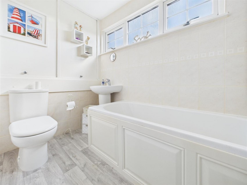 Images for Stephenson Close, Prebendal Farm, Aylesbury