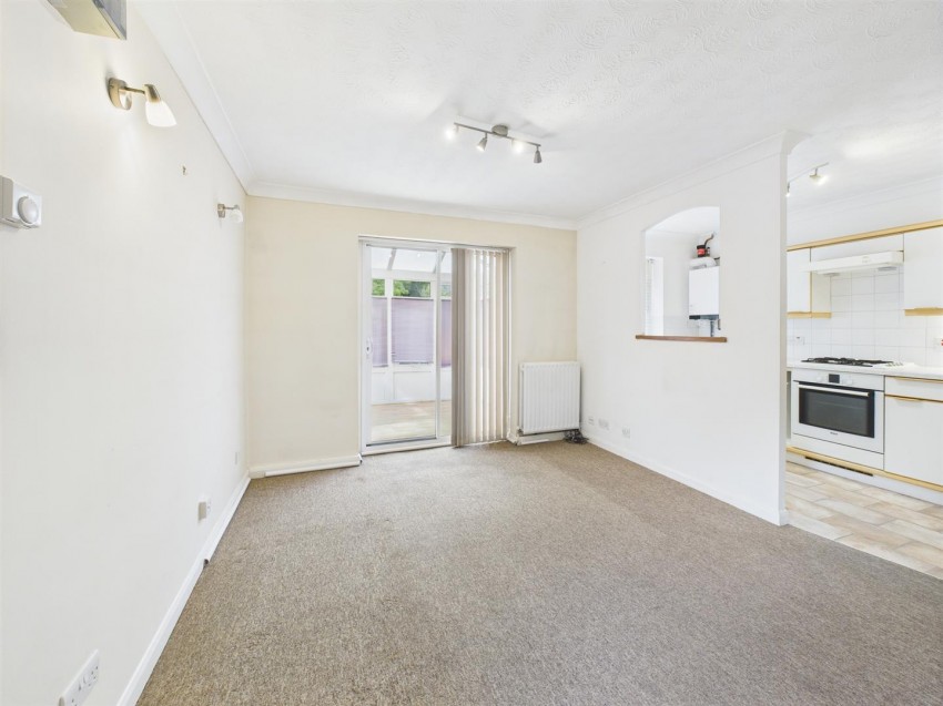 Images for Parslow Close, Hawkslade, Aylesbury