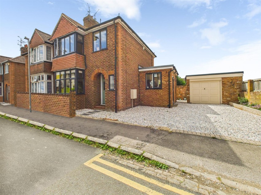Images for Mount Pleasant, Aylesbury, Buckinghamshire