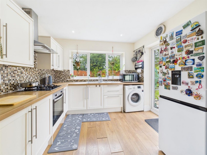 Images for Abbotts Road, Aylesbury, Buckinghamshire