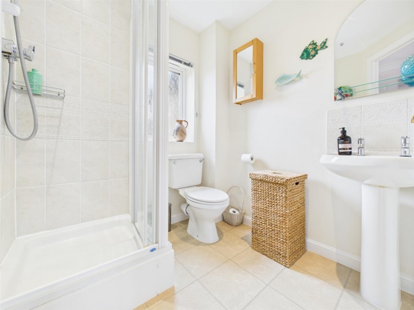 Images for Dalwood Mews, Fairford Leys, Aylesbury