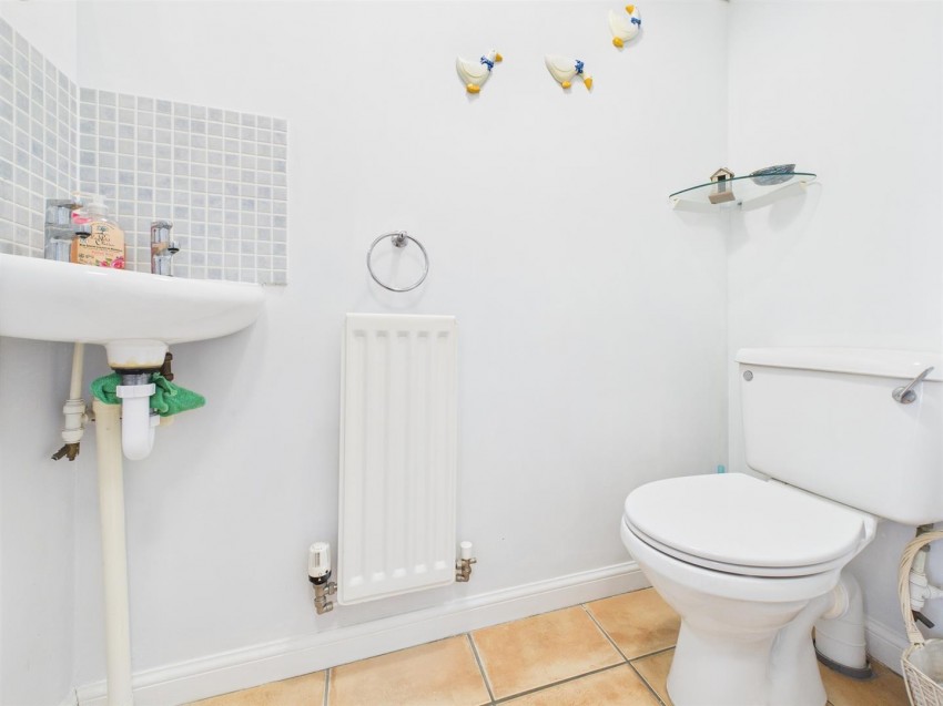 Images for Dalwood Mews, Fairford Leys, Aylesbury