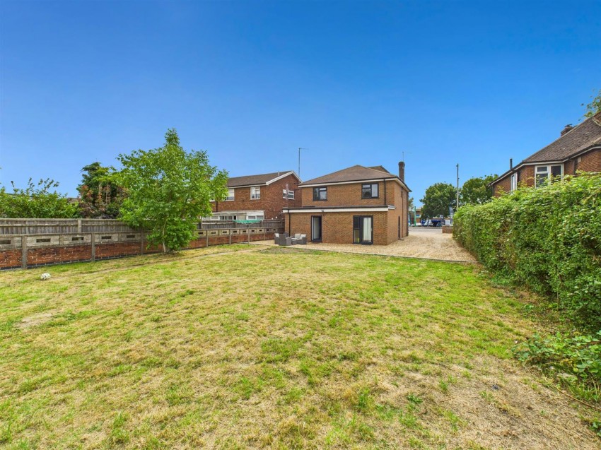 Images for Bicester Road, Aylesbury, Buckinghamshire