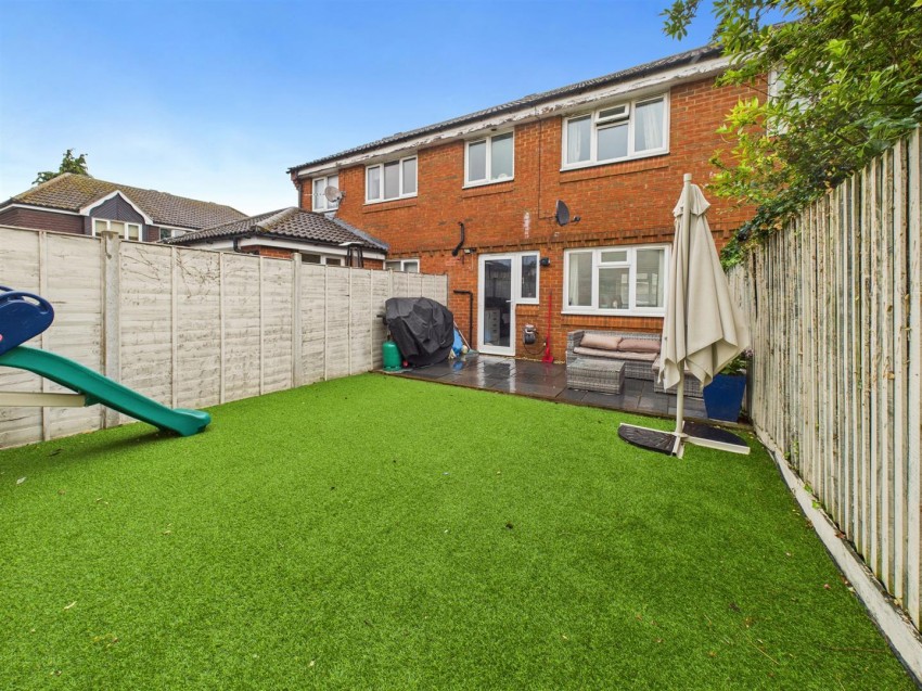 Images for Honour Close, Oldhams Meadow, Aylesbury