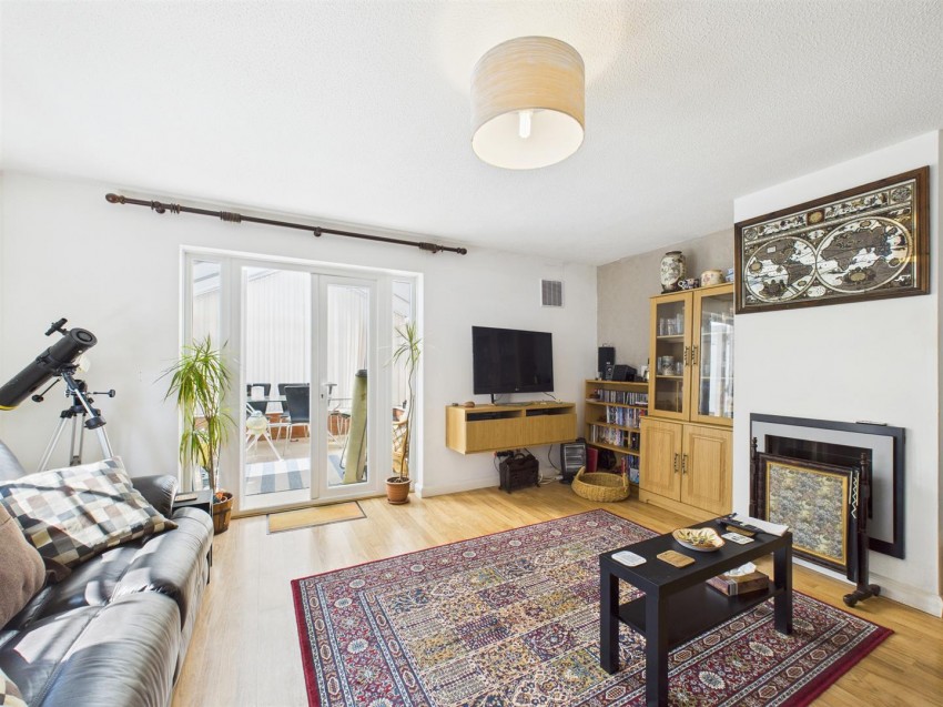 Images for Lander Road, Quarrendon, Aylesbury