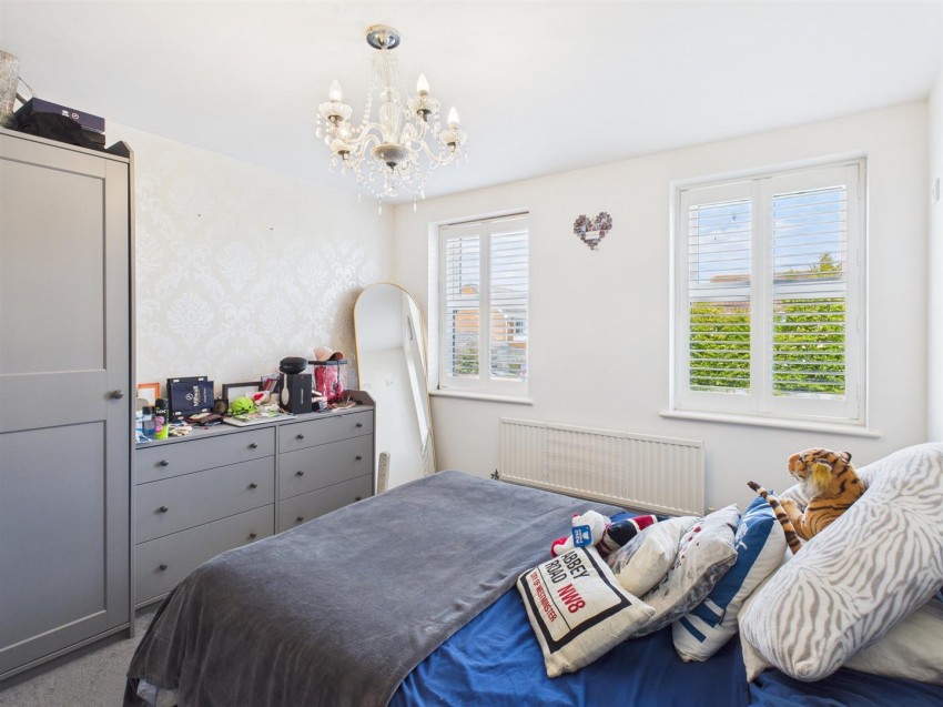 Images for Dove Place, Watermead, Aylesbury