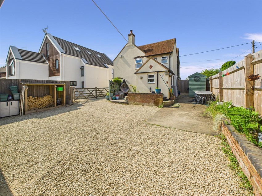 Images for Quainton Road, North Marston, Buckinghamshire