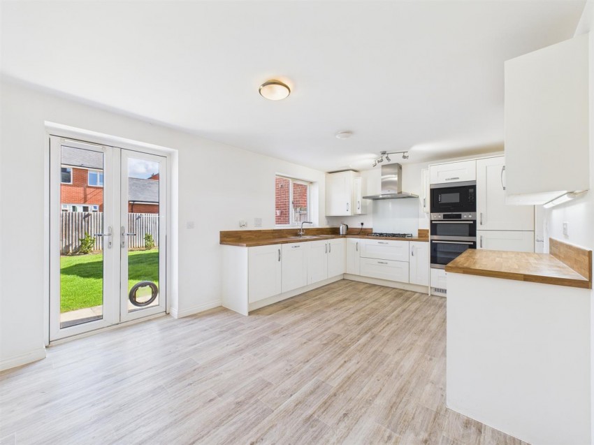 Images for Moore Crescent, Berryfields, Aylesbury