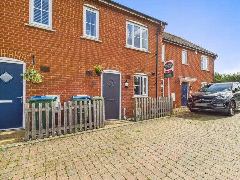 View Full Details for Beeston Lane, Buckingham Park, Aylesbury