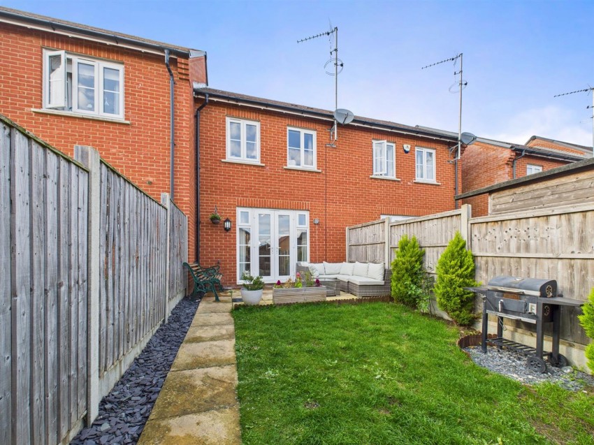 Images for Beeston Lane, Buckingham Park, Aylesbury