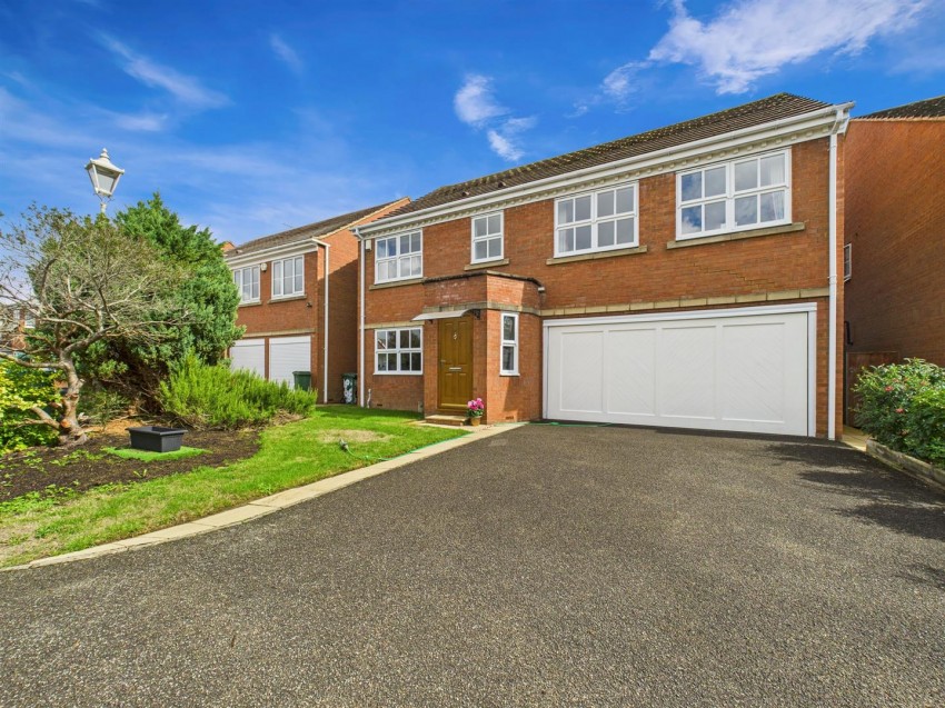 Images for Pintail Close, Watermead, Aylesbury