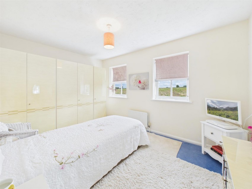 Images for Pintail Close, Watermead, Aylesbury