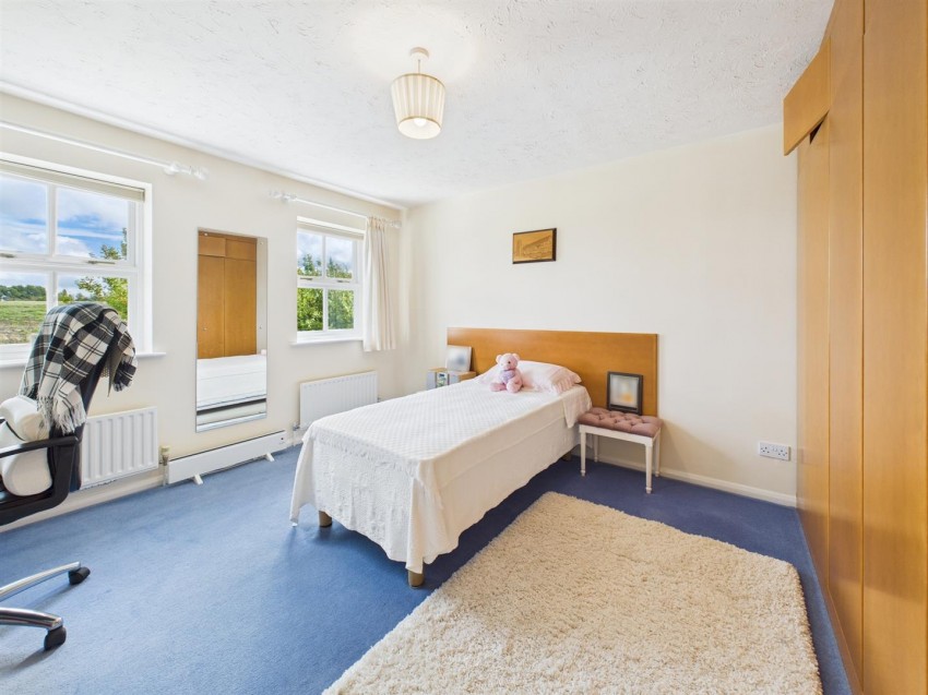 Images for Pintail Close, Watermead, Aylesbury