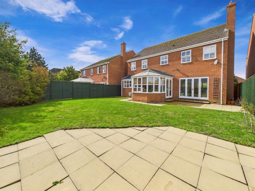 Images for Pintail Close, Watermead, Aylesbury