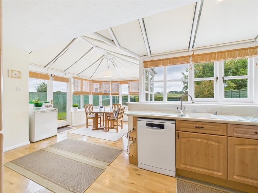 Images for Pintail Close, Watermead, Aylesbury