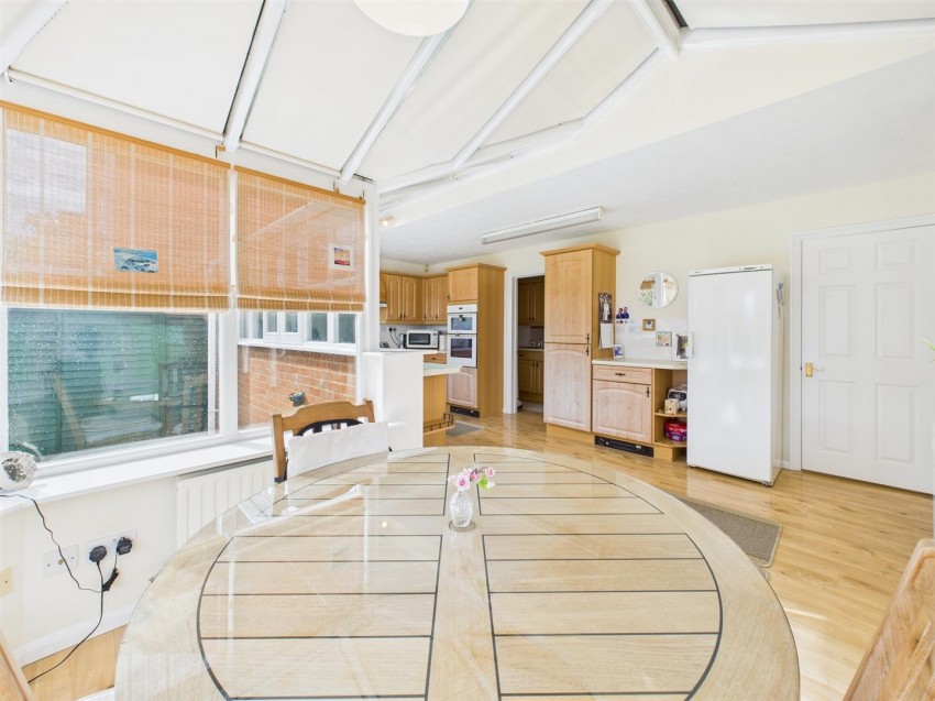 Images for Pintail Close, Watermead, Aylesbury