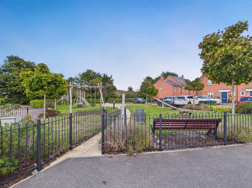 Images for Chappell Close, Aylesbury, Buckinghamshire