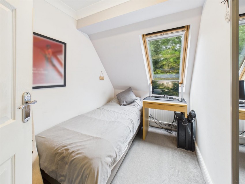 Images for Baker Street, Waddesdon, Aylesbury