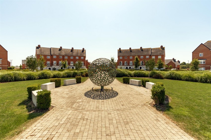 Images for Carriage Road, Kingsbrook, Aylesbury