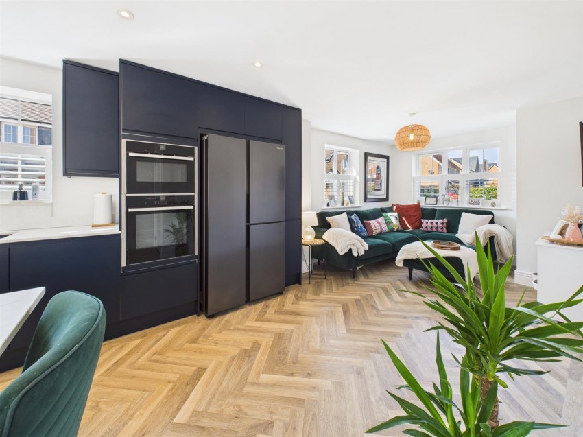 Images for Carriage Road, Kingsbrook, Aylesbury