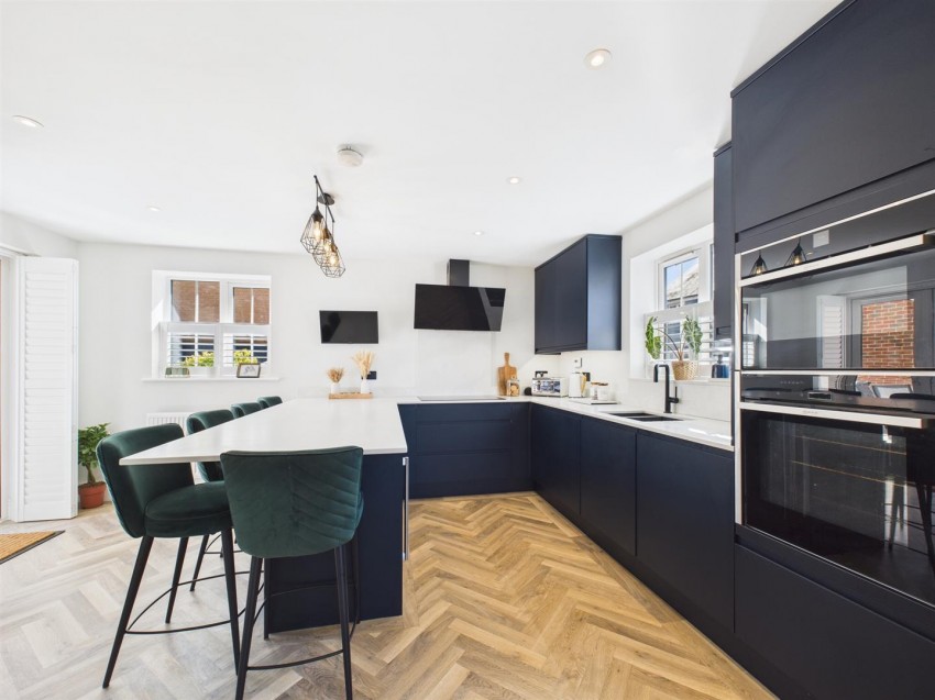 Images for Carriage Road, Kingsbrook, Aylesbury