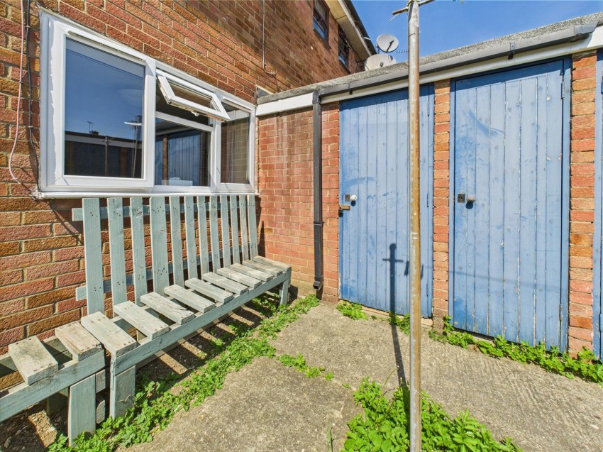 Images for Cannock Road, Elmhurst, Aylesbury