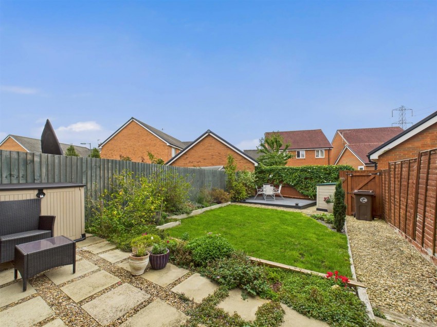 Images for Noble Crescent, Berryfields, Aylesbury
