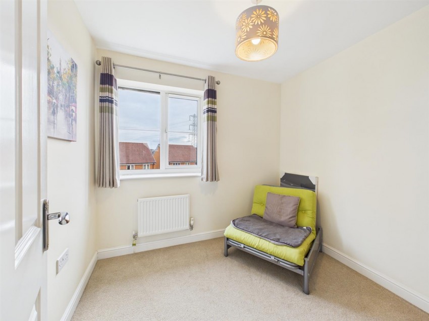 Images for Noble Crescent, Berryfields, Aylesbury