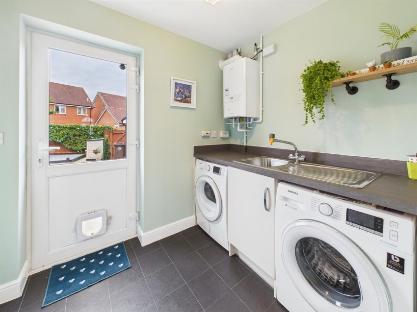 Images for Noble Crescent, Berryfields, Aylesbury