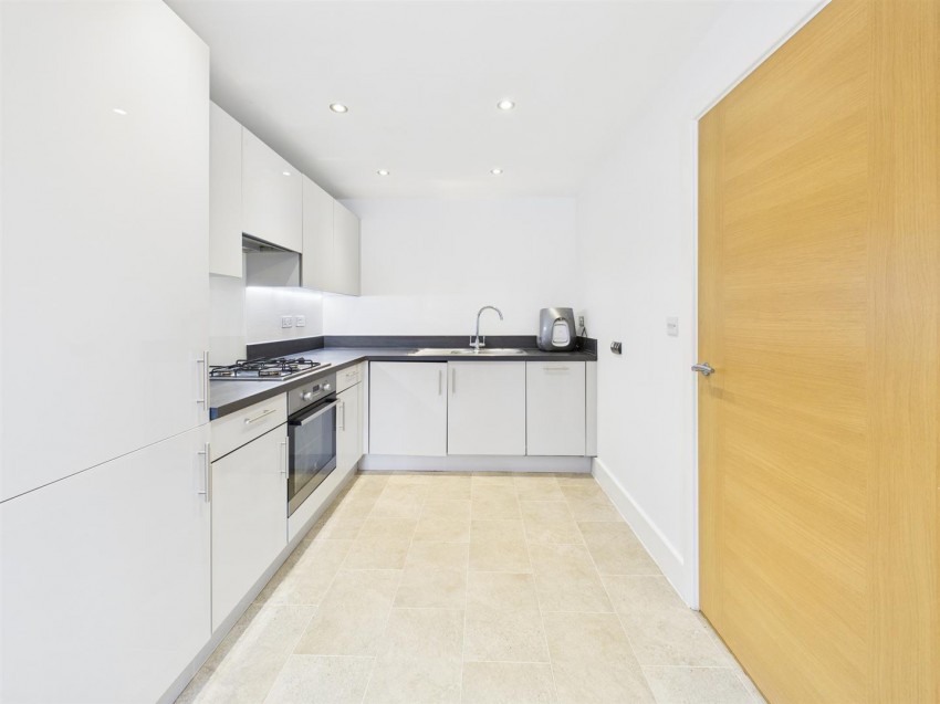 Images for Monarch Street, Berryfields, Aylesbury