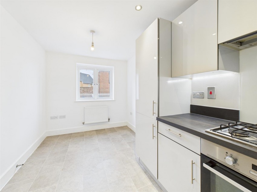 Images for Monarch Street, Berryfields, Aylesbury