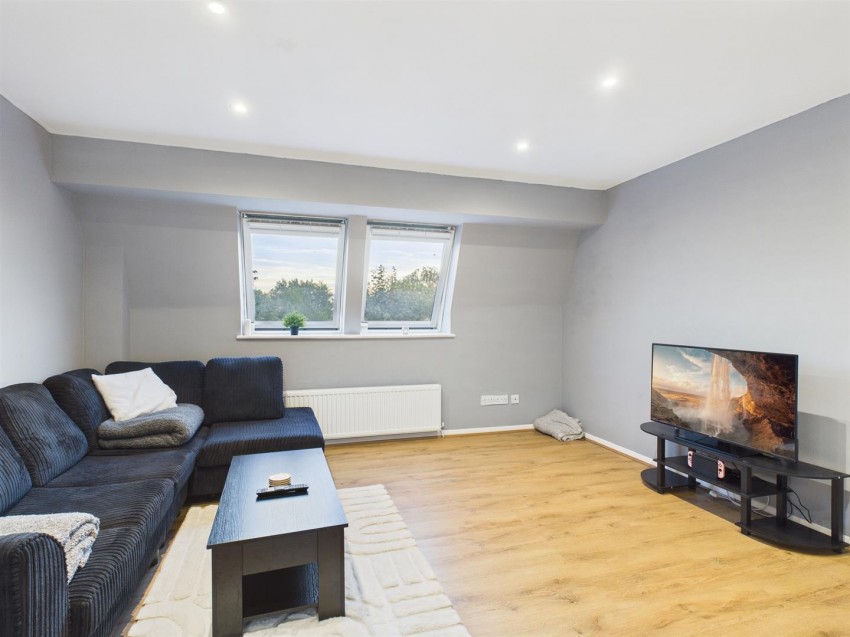 Images for Dove Place, Watermead, Aylesbury