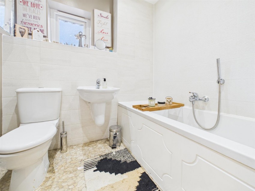 Images for Provis Wharf, Aylesbury, Buckinghamshire