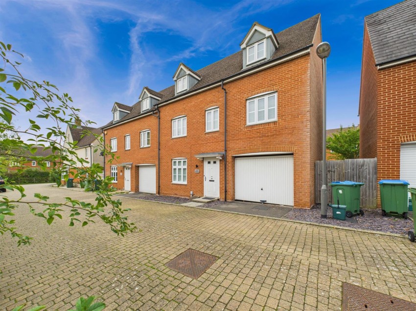 Images for Brimstone Lane, Buckingham Park, Aylesbury