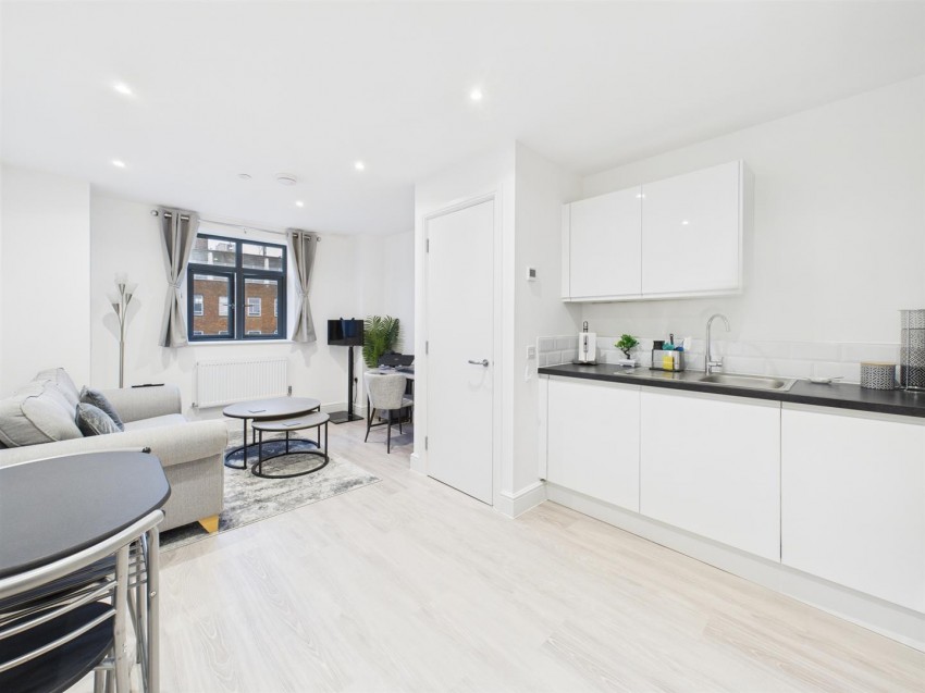 Images for Cambridge Place, Aylesbury, Buckinghamshire