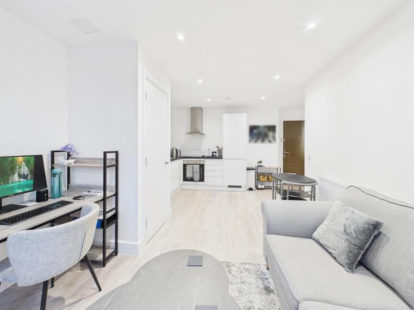 Images for Cambridge Place, Aylesbury, Buckinghamshire