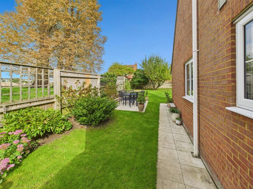 Images for Bishops Meadow, Bierton, Aylesbury