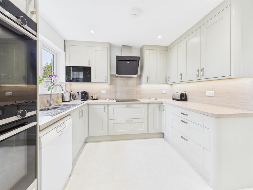 Images for Bishops Meadow, Bierton, Aylesbury