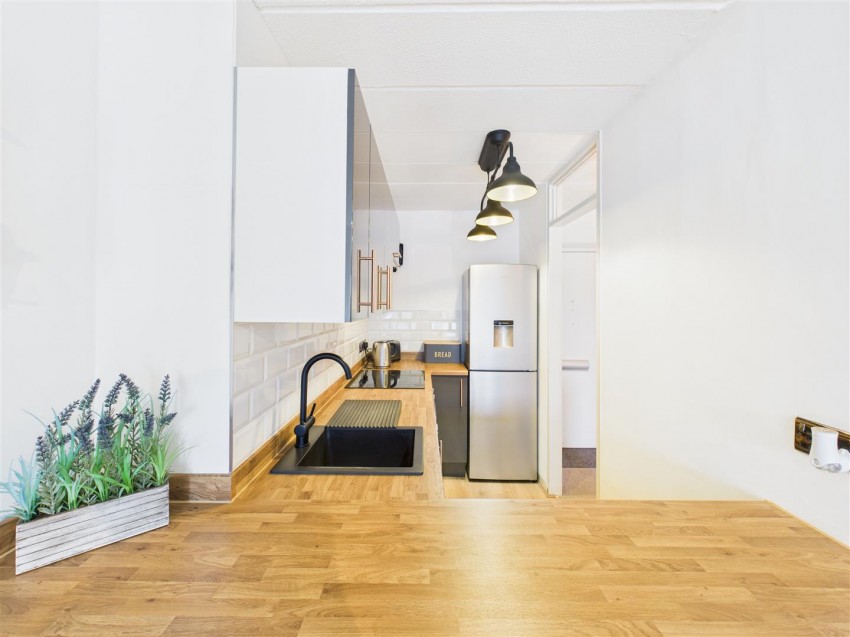 Images for Wycliffe End, Aylesbury, Buckinghamshire