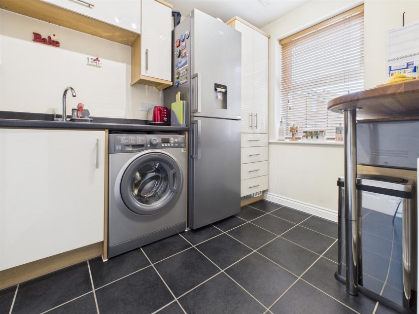 Images for Wyatt Way, Berryfields, Aylesbury