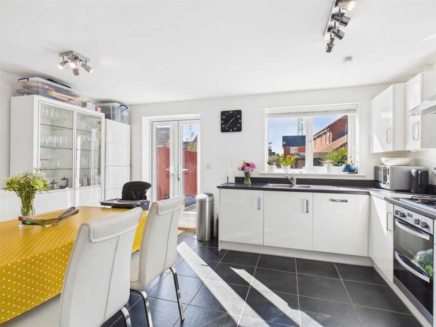 Images for Redcurrant Avenue, Berryfields, Aylesbury